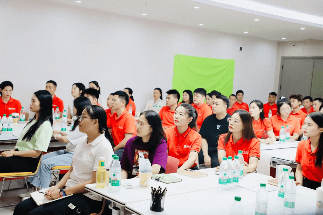 华企集团2024年双十一启动会暨秋季运动会圆满成功 华企集团2024年双十一启动会暨秋季运动会圆满成功